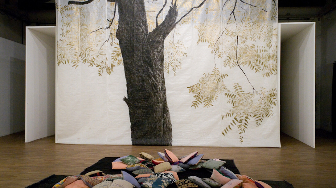 Stefano Arienti. Antipolvere, particolare dell'allestimento alla Galleria Civica, 2017. Photo Francesca Mora. Courtesy of Galleria Civica di Modena