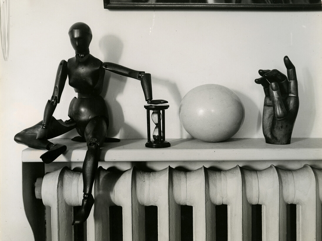 Andre Kertesz, Masterpiece with wooden figure, wooden hand, timer #2. The Estate of Andre Kertesz 2015, Courtesy James Hyman Gallery, London