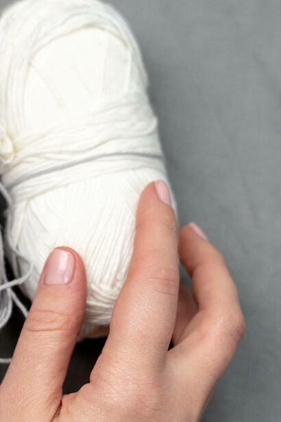 Grabbing a yarn
