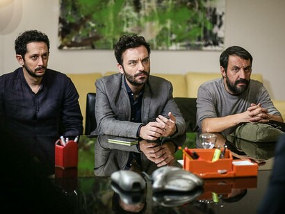 Una scena del film 'Si muore tutti democristiani'