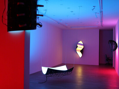 Daniel Canogar. Courtesy of Bitforms Gallery