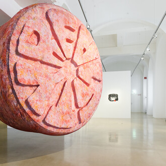 Various artists, Attitude era, exhibition view. Courtesy of Kunstraum Niederösterreich