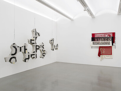 Iván Argote, Exhibition view. Courtesy of Galerie Perrotin 