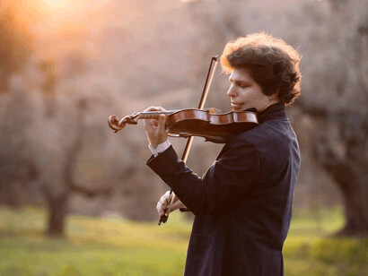 Augustin Hadelich. Courtesy of NUME Academy & Festival