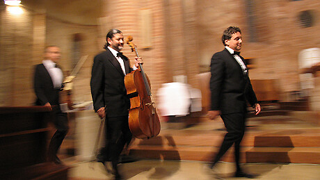 Il trio Voces Intimae, Riccardo Cecchetti – piano, Luigi de Filippi – violino, Sandro Meo – violoncello