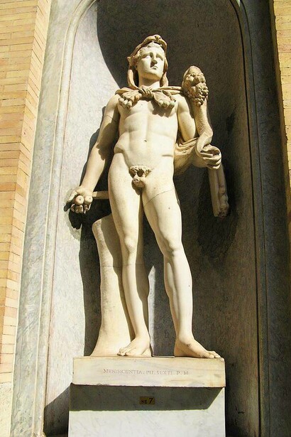 Eracle giovane, con leonté, cornucopia e pomi delle Esperidi, 180 circa d.C, Museo Pio Clementino, Città del Vaticano