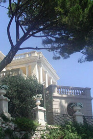Alla villa Nellcôte di Villefranche-sur-Mer, in Costa Azzurra, nel 1971, i Rolling Stones registravano il loro album "Exile on Main Street"