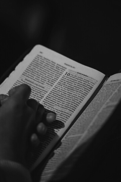 Las epístolas de San Pablo ocupan un lugar central en el Nuevo Testamento y constituyen uno de los testimonios más influyentes de la fe cristiana primitiva