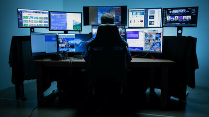 La forma en que nos relacionamos, nuestros comportamientos, están, en la actualidad, más influenciados de lo que pensamos por las tecnologías de la comunicación