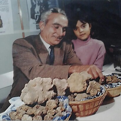 Cercare il tartufo è quasi sempre una tradizione di famiglia che si tramanda da generazioni