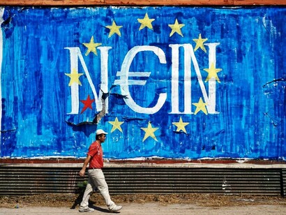 Mural en contra de la Unión Europea en Atenas