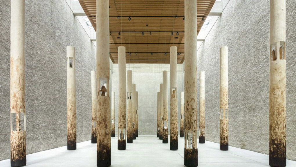 Claudia Comte. Courtesy of KÖNIG GALERIE