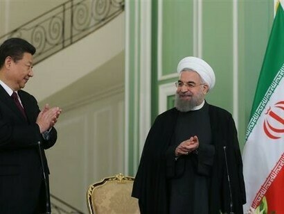 Xi Jinping and Hassan Rouhani
