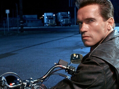 Arnold Schwarzenegger como Terminator