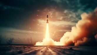 Il razzo New Shepard di Blue Origin è decollato e atterrato dai suoi terreni di prova nel Texas occidentale riutilizzando per la prima volta lo stesso razzo
