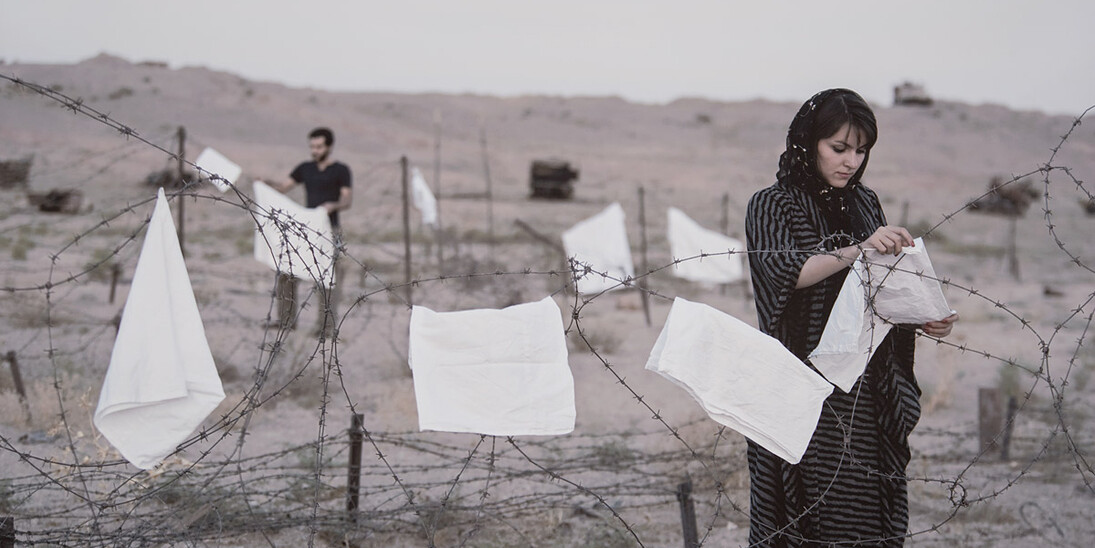 Untitled #2 (Sans titre no 2), de la série Today’s Life and War (La vie et la guerre aujourd’hui), 2008, Gohar Dashti (née en Iran en 1980), Épreuve pigmentaire, Achat du Musée grâce aux fonds donnés par la Weintz Family Harbor Lights Foundation. Museum of Fine Arts, Boston. Image reproduite avec la permission de l’artiste. Avec l’aimable autorisation du Museum of Fine Arts, Boston
 