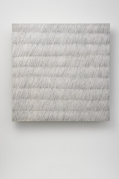 Park Seo-Bo
Ecriture (描法) No. 42-73
1973
Pencil and oil on canvas
31 5/16 x 31 1/2 in. (79.5 x 80 cm)
© the artist. Photo © White Cube (Ben Westoby)
