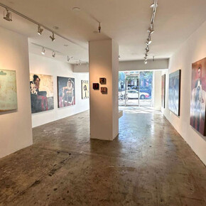 Michele Mikesell, Of watchers, tricksters and the bold, exhibition view. Courtesy of Decorazon Gallery