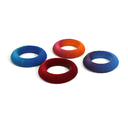 Nel Linssen, Paper Bracelets, courtesy of The Scottish Gallery