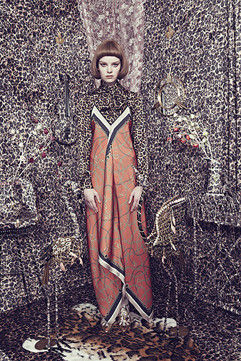 Elena Rendina, Gwen wearing an orange dress, 80 x 60 cm, c-print framed, 2013