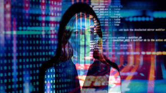 La Inteligencia Artificial busca emular la capacidad de aprendizaje, razonamiento y adaptación que tenemos los seres humanos