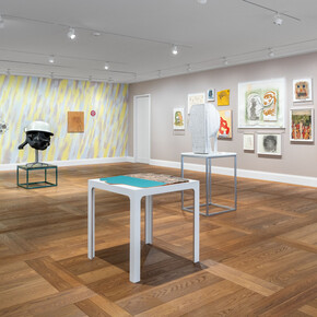 Nicole Eisenman, with, and, of, on sculpture, exhibition view. Courtesy of Hauser & Wirth Gallery