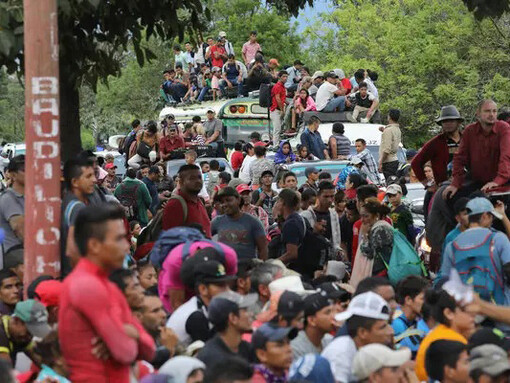 Caravana migrantes centroamericanos desplazados por la violencia y la pobreza en sus países de origen