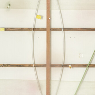 Merlin James, Untitled, 2016-23. Cortesia di P420