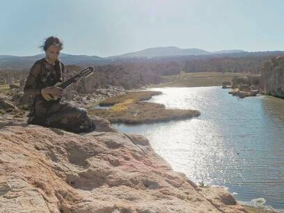 Fatima Lazarte nel docu-film di Fabrizio Catalano, "Irregulàr"