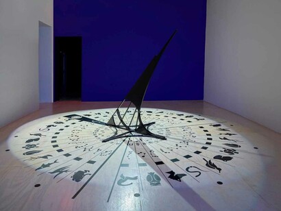 Ayoung Kim, Delivery dancer, vista de exhibición. Cortesía de MoMA PS1