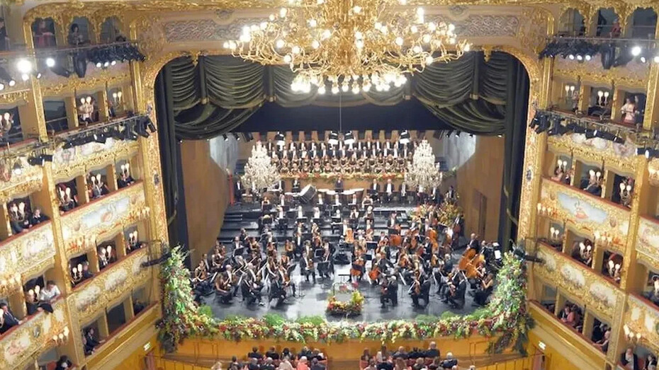 Il Teatro La Fenice di Venezia, sede dei Concerti di Capodanno 2025–2026