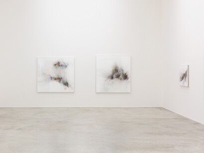 View of the exhibition “Voyage Visage Passage” at Perrotin Paris.
Photo: Claire Dorn
© Courtesy of the artist & Perrotin