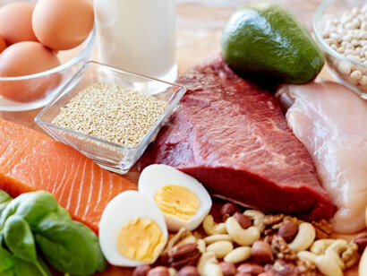 Foods with choline are red meat, egg yolks and soya beans