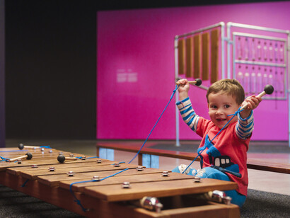 Whakatangi puoro make music, exhibition view. Courtesy of MOTAT