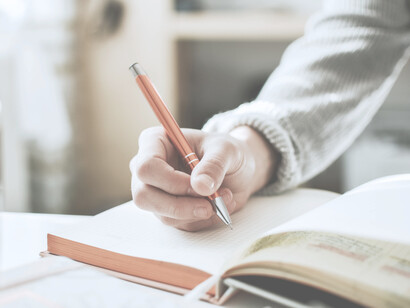 Se deben agrupar las ideas relacionadas