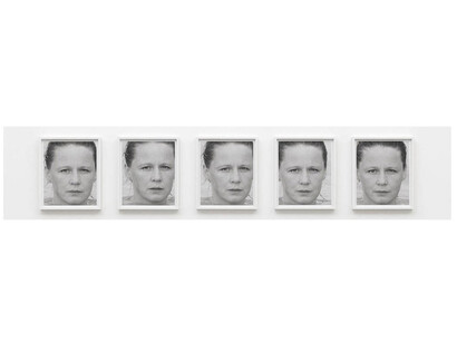 Roni Horn, Untitled (Weather), 2010-2011,
Inkjet pigment print on paper 5 BW Prints, mounted on sintra,
31,11 × 26,03 cm