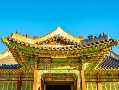Changdeokgung Palace in Seoul, South Korea, with its vibrant colors and elegant design, represents the perfect fusion of Seoul's historical roots and its modern artistic expression