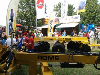 Farmer-Expo fair view