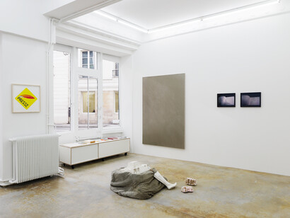 Starting from a book, Exhibition view. Courtesy of Florence Loewy