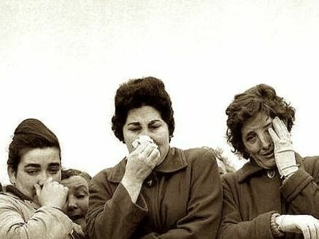 Retales fotográficos de la emigración gallega (ese nueva odisea): las que se van