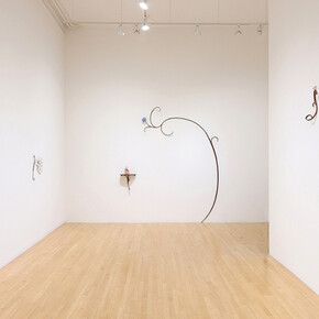 Mary Carlson, Summer garden, exhibition view. Courtesy of Kerry Schuss Gallery  