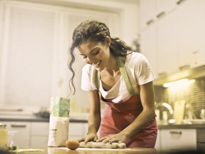 La esperanza: hace que en el fondo del corazón se encienda una pequeña llama que nos dé la fuerza para luchar