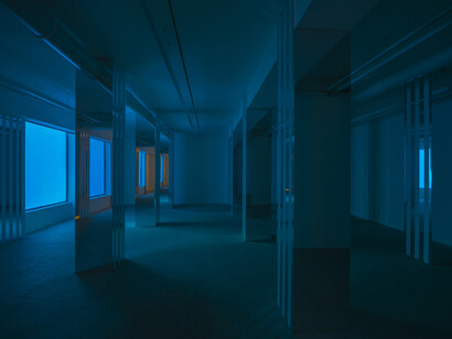 Daniel Buren – Philippe Parreno « Simultanément, travaux in situ et en mouvement », kamel mennour [5 rue du Pont de Lodi], Paris, 2020
© Daniel Buren, Adagp
© Philippe Parreno
Photo. archives kamel mennour
Courtesy of the artists and kamel mennour, Paris/London

