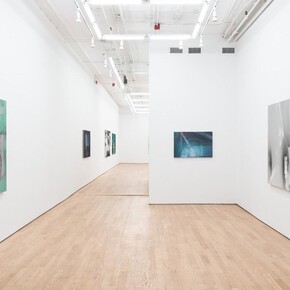 James Miller, Mel’s hole, exhibition view. Courtesy of Nicelle Beauchene Gallery