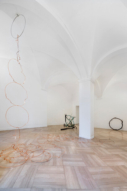 Alicja Kwade, Kehrtwende, 2021. Per gentile concessione di Galleria Continua