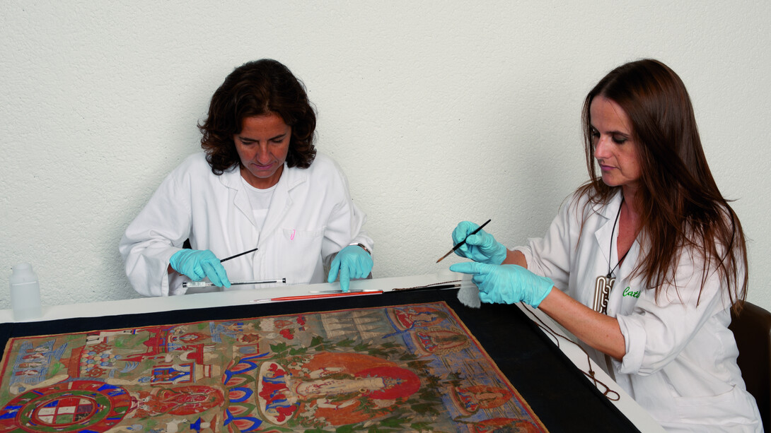 Fase iniziale del consolidamento del pigmento