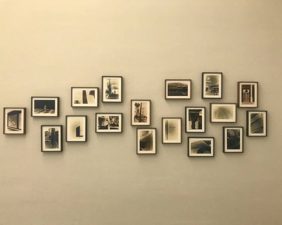 Smoke & Mirrors. Courtesy of Galerie Clémentine de la Féronnière