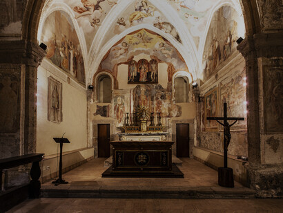 Capranica (Viterbo), Chiesa di S. Terenziano, interno, foto Omar Kheyraoui