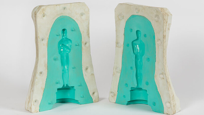 Close at Hand. Courtesy of Gagosian