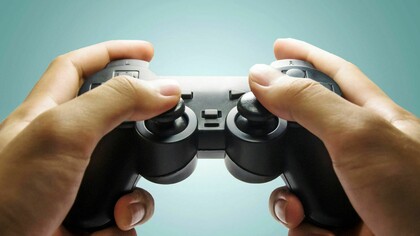 Mando de una consola de videojuegos